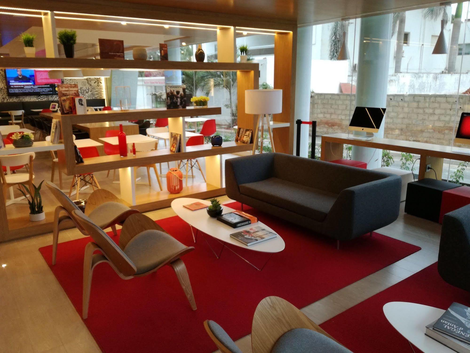 Yaas Hotel Dakar Almadies Екстер'єр фото